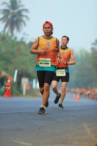 BIB: 42195, 45161
                            <button type="button" onclick="openModal(7954147)" class="btn btn-primary btn-sm float-right btn-popup" data-toggle="modal" data-target=".modal-high-quality">
                        <i class="fas fa-shopping-cart"></i> Add to Cart
                    </button>
                                            <button type="button" onclick="isThisMe(7954147, true)" class="btn btn-success btn-sm float-right btn-popup btn-isme hidden" data-toggle="tooltip" data-placement="bottom" title="นี่คือรูปของคุณใช่ไหม คลิกที่นี่เพื่อเอาเข้าอัลบั้ม">
                        <i class="fas fa-plus"></i> Add to album
                    </button>
                    <button type="button" onclick="isThisMe(7954147, false)" class="btn btn-warning btn-sm float-right btn-popup btn-isnotme hidden">
                        <i class="fas fa-ban"></i> Remove from album
                    </button>